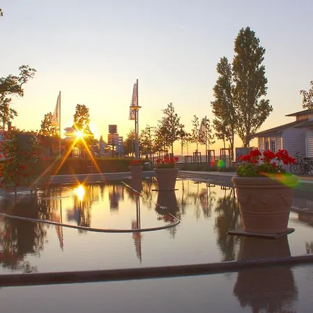 Panorama 11 Mit Sauna- Und Schwimmbadnutzung Im Ahoi Sellin